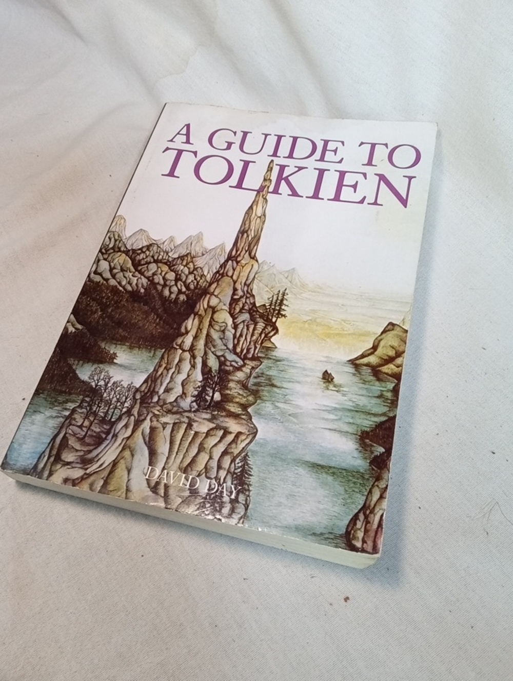 A Guide to Tolkien by — White and Purple Cover